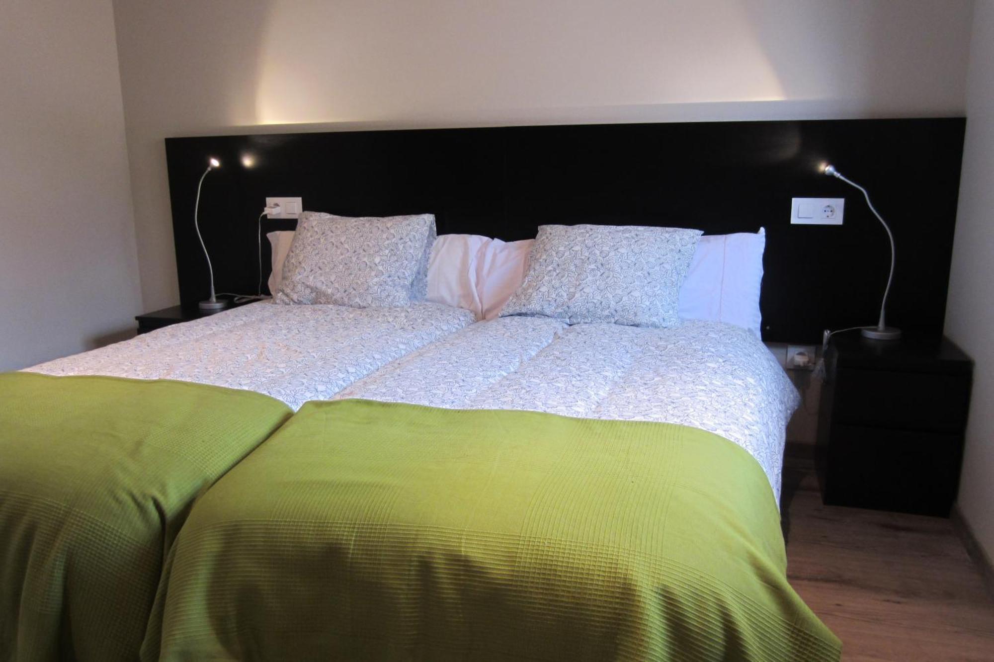 Apartamentos El Regueirin 2 Овиньяна Экстерьер фото